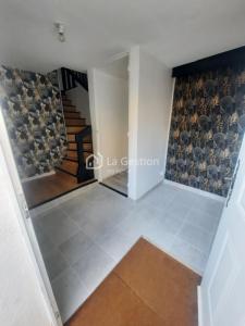 For rent Cergy 2 rooms 56 m2 Val d'Oise (95000) photo 2
