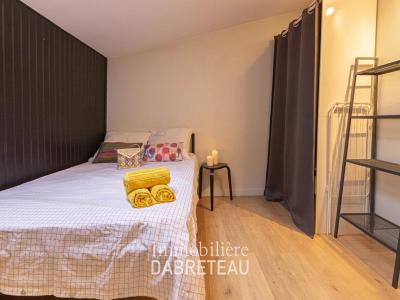 For rent Venissieux 9 rooms 149 m2 Rhone (69200) photo 0