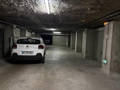 Louer Parking 12 m2 Lyon-3eme-arrondissement