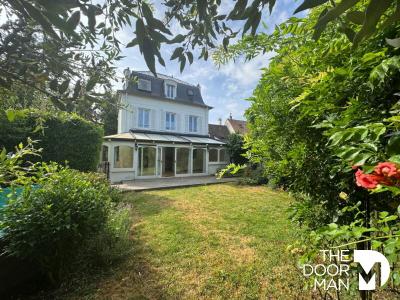 Acheter Maison Montfort-l'amaury 749000 euros