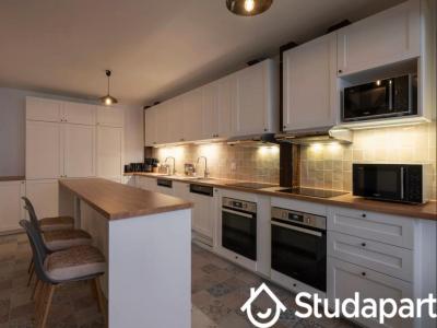 Louer Maison Paris-18eme-arrondissement 1100 euros