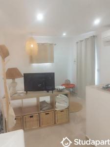Annonce Location Maison Plan-de-cuques 13