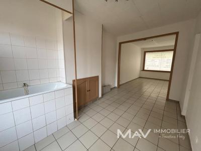 Louer Local commercial 37 m2 Saint-omer