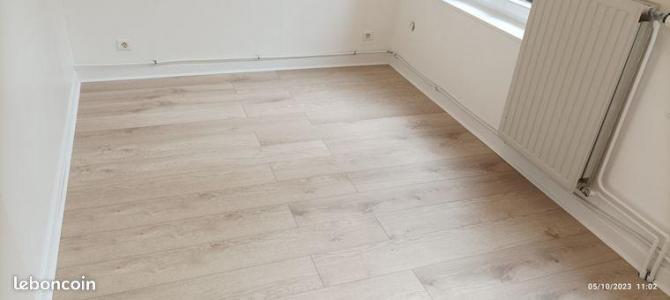 Louer Appartement 42 m2 Saint-quentin