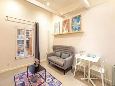 Louer Appartement Paris-11eme-arrondissement 1295 euros