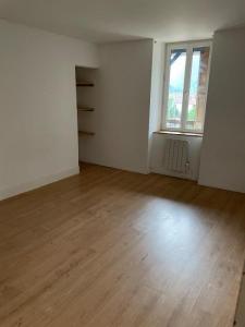 For rent Tarascon-sur-ariege 3 rooms 72 m2 Ariege (09400) photo 4