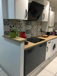 For rent Grenoble 4 rooms 82 m2 Isere (38000) photo 0