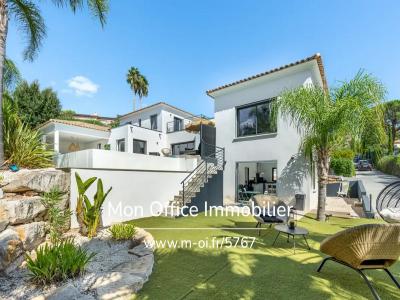 Acheter Maison 285 m2 Frejus