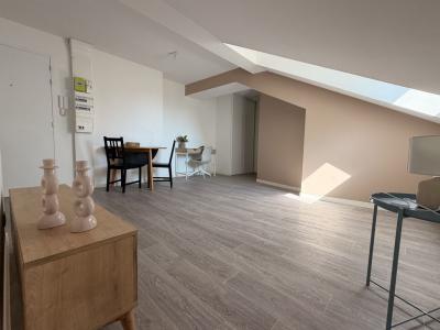 Louer Appartement  Loire