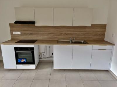 Louer Appartement  852 euros