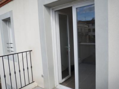 Louer Appartement  730 euros