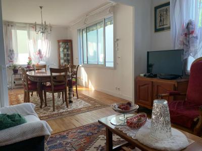 For sale Vannes 4 rooms 110 m2 Morbihan (56000) photo 2