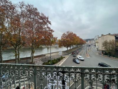 Louer Appartement 75 m2 Lyon-9eme-arrondissement