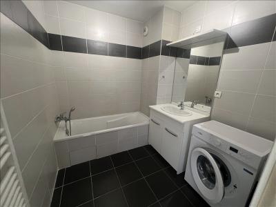 Louer Appartement Saint-priest 890 euros