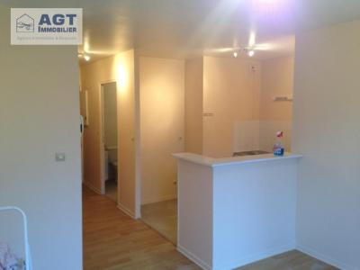 For rent Beauvais 1 room 34 m2 Oise (60000) photo 1