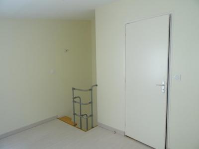 Louer Appartement Orleans 402 euros