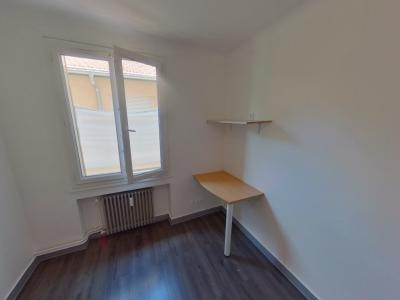 Louer Appartement Lyon-7eme-arrondissement 785 euros