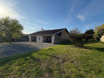 For sale Montauban 4 rooms 126 m2 Tarn et garonne (82000) photo 0