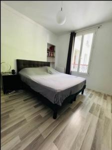 Louer Appartement 32 m2 Paris-20eme-arrondissement