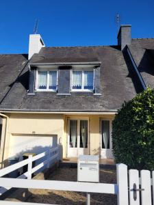 For sale AU DESSUS DE TRESTRAOU 5 rooms 89 m2 Cotes d'armor (22700) photo 0