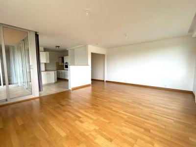 Louer Appartement 78 m2 Montfort-sur-meu