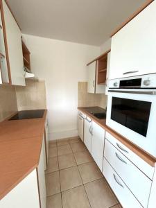 Louer Appartement Montfort-sur-meu 735 euros