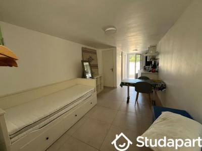 For rent Arles 1 room 28 m2 Bouches du Rhone (13200) photo 0