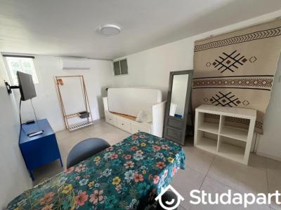 Annonce Location Appartement Arles 13