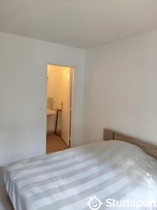 For rent Verneuil-sur-seine 1 room 10 m2 Yvelines (78480) photo 1