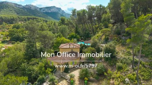 For sale Auriol 5 rooms 140 m2 Bouches du Rhone (13390) photo 2