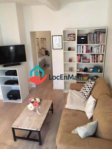 Louer Appartement 38 m2 Paris-10eme-arrondissement