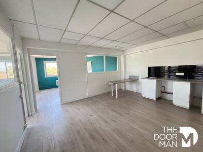 For rent Coignieres 3 rooms 59 m2 Yvelines (78310) photo 2