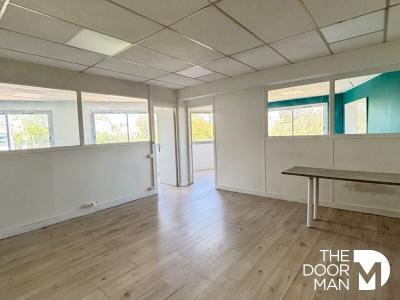 For rent Coignieres 3 rooms 59 m2 Yvelines (78310) photo 3
