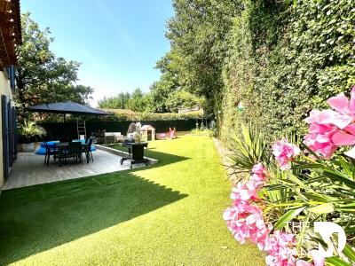 For sale Forcalqueiret 4 rooms 82 m2 Var (83136) photo 0