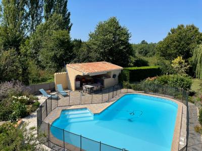 For sale Sauveterre-de-guyenne 7 rooms 159 m2 Gironde (33540) photo 1