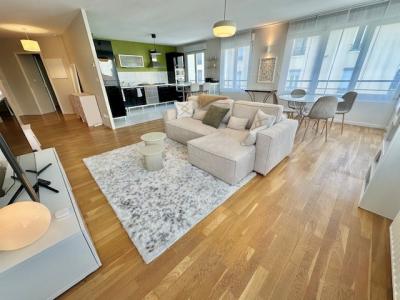 Louer Appartement 79 m2 Lyon-6eme-arrondissement