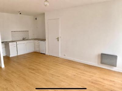 For rent Reims 2 rooms 45 m2 Marne (51100) photo 3