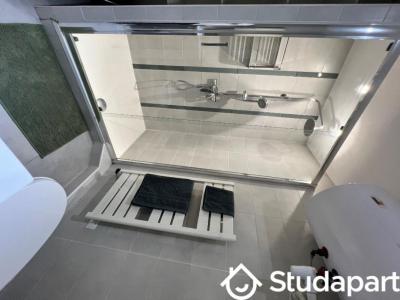 Louer Appartement 25 m2 Antibes
