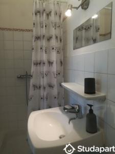 For rent Grasse 1 room 17 m2 Alpes Maritimes (06130) photo 1