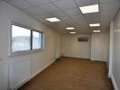 Location Local commercial Montfort-sur-meu  2 pieces 63 m2