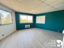 For rent Box office Coignieres 59 m2 3 pieces