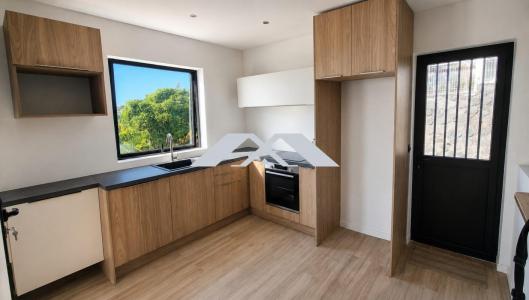 For sale Possession 4 rooms 89 m2 Reunion (97419) photo 3