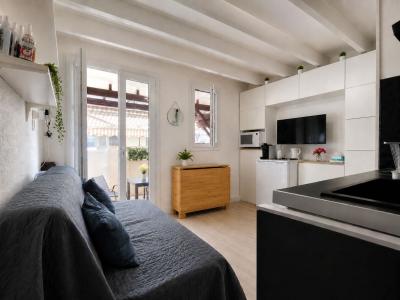 For sale 300 M�TRES DE LA PLAGE 1 room 25 m2 Herault (34420) photo 2