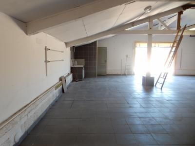 For rent 1 room 140 m2 Bouches du Rhone (13510) photo 3