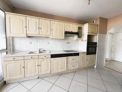 For sale Grenoble 4 rooms 86 m2 Isere (38100) photo 1
