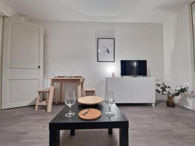 For rent Reims 2 rooms 36 m2 Marne (51100) photo 2