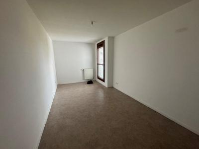 Louer Appartement 75 m2 Lyon-9eme-arrondissement