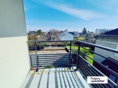 For sale Nantes 3 rooms 75 m2 Loire atlantique (44100) photo 2