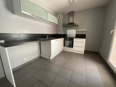 For sale Villars 3 rooms 75 m2 Loire (42390) photo 0