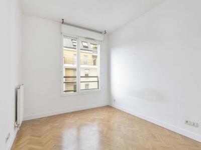 For sale Clichy 3 rooms Hauts de Seine (92110) photo 2